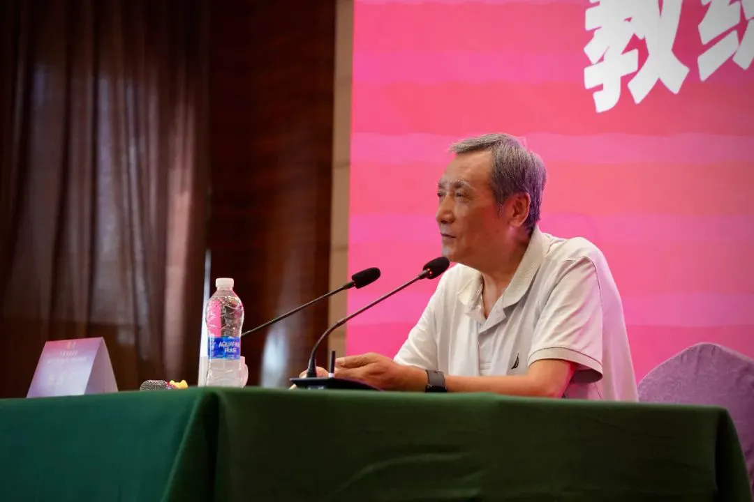 篮球青训营中的体能训练方案有哪些?_2